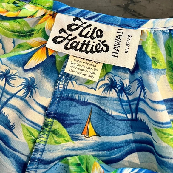 Hilo Hattie’s Plumeria Print Midi Dress Caftan Polyester XS - Picture 6 of 8